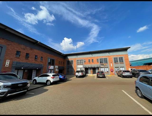 INDUSTRIAL PROPERTY TO RENT IN HENNOPSPARK
